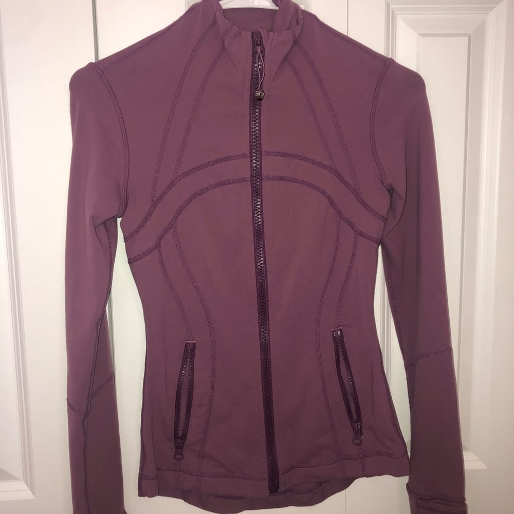 Lululemon define jacket size 2!